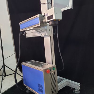 Raycus-CER Fliegen-Laser-Markierungs-Maschine für Metallrohr