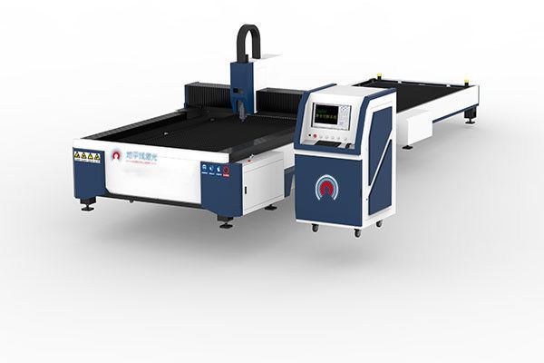 Raytools Maxphotonics 6KW 40KW CNC Laser-Schneider für Metall