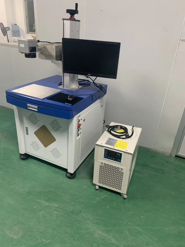 Graviermaschine des UV-Lasers 5W