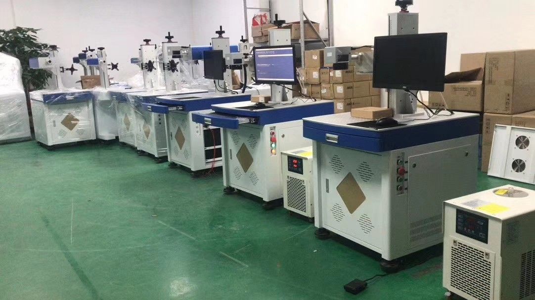 Graviermaschine des UV-Lasers 5W