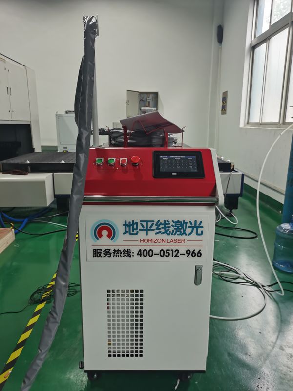 Machen Sie tragbares Schweißgerät 1000W 220v der Naht-8m für Metallmaterialien glatt