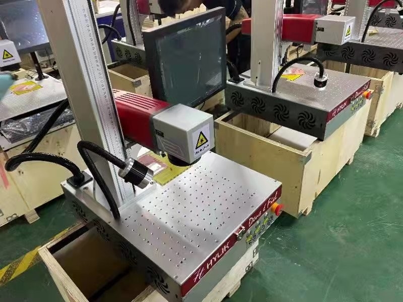 Maxphotonics Raycus Laser-Markierung bearbeitet Ezcad-Karte 20W mit Computersystem maschinell